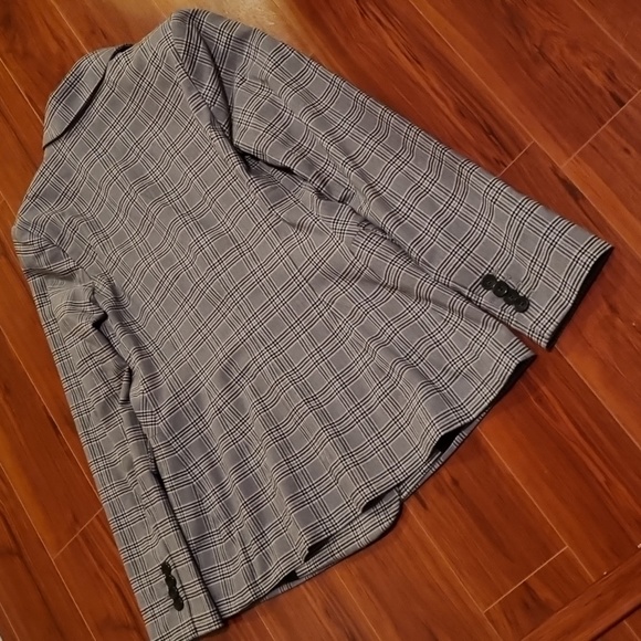 Treasure & Bond Plaid Blazer Gray Size Medium - Picture 13 of 16
